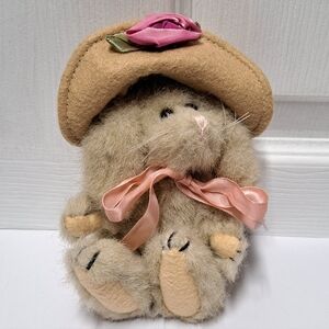 Boyds Bears Tan Plush Bunny Rabbit With Felt Hat Vintage